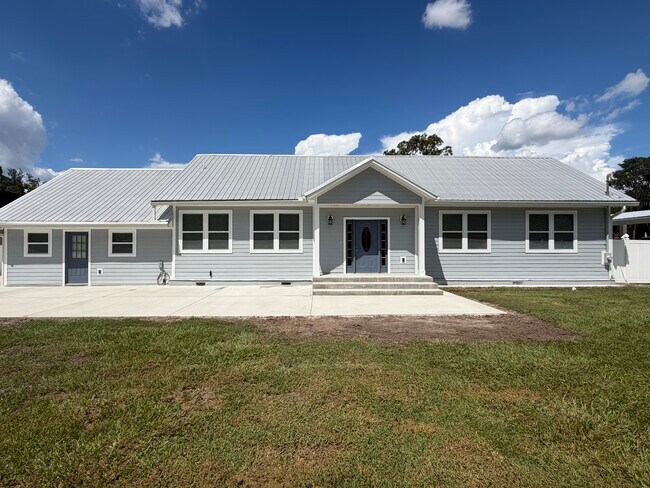 Foto del edificio - 4079 Dimsdale Rd