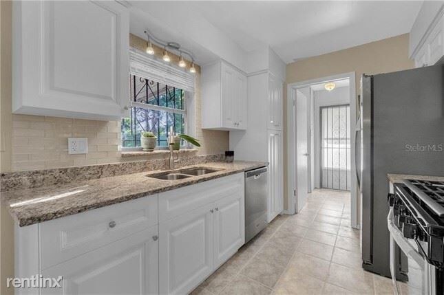 Foto del edificio - 4 br, 2 bath House - 816 Forester Ave
