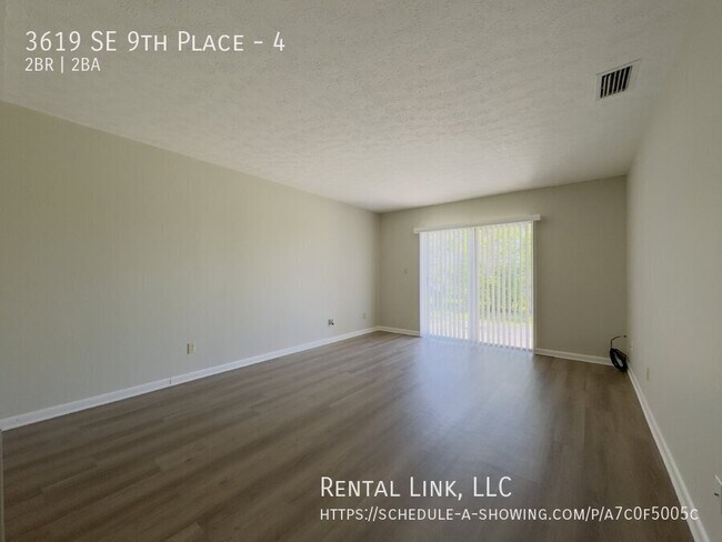 Foto del edificio - 3619 SE 9th Pl