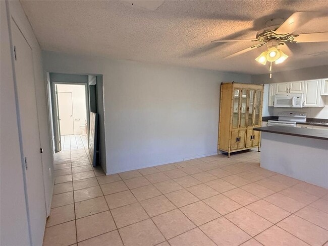 Building Photo - 3943 Freedom Ave