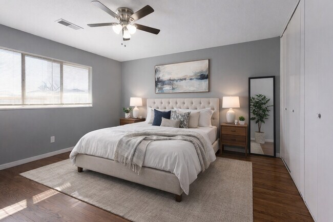 Foto del edificio - 403 W 87 Pl