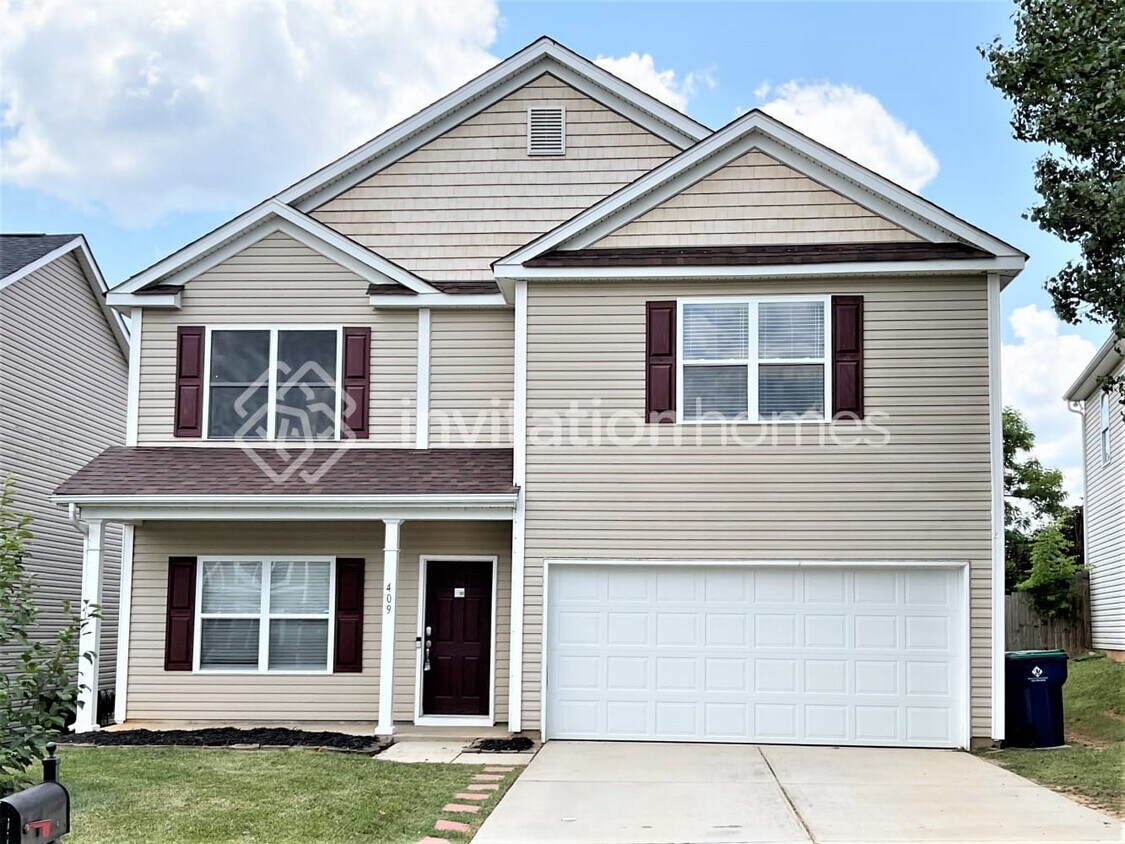 Primary Photo - 409 Galesburg Dr