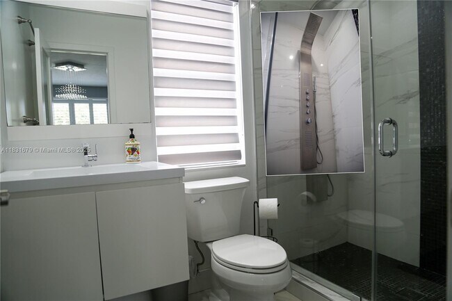 Foto del edificio - 9035 SW 148th Ct