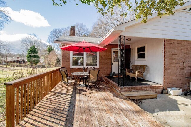 Building Photo - 1232 Ashbrook Pl