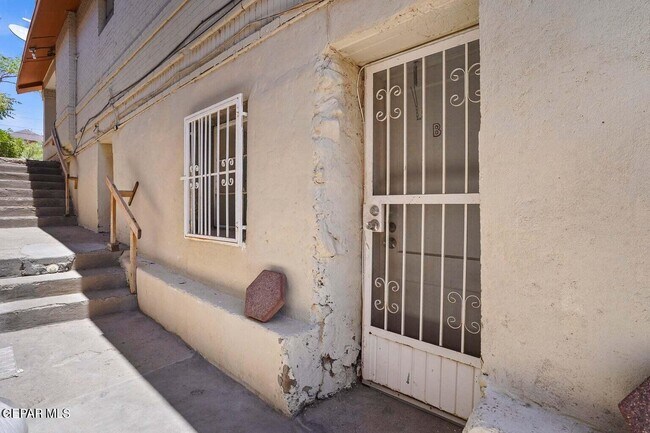 Foto del edificio - 2318 Federal Ave