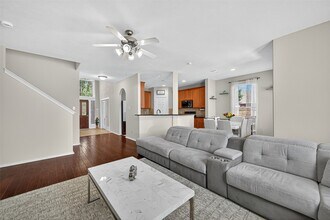 Building Photo - 6230 Hollydale Ridge Ln