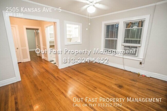 Foto del edificio - 2505 W Kansas Ave