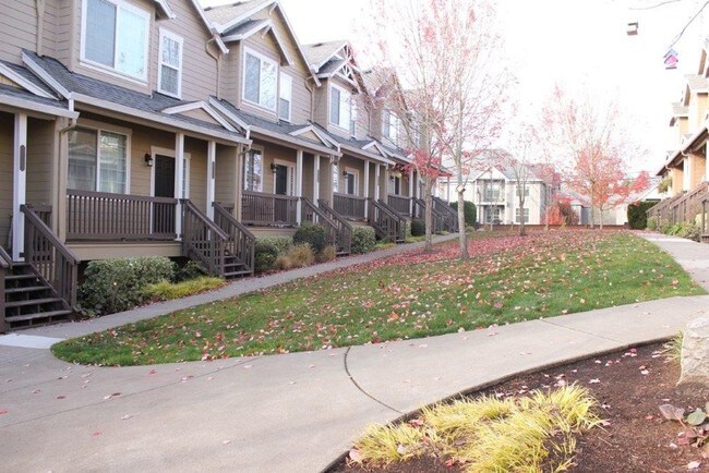 Building Photo - 4 br, 3 bath House - 16153 NW Fescue Court
