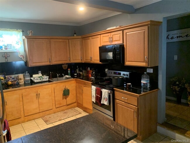 Building Photo - 2452 NY-207