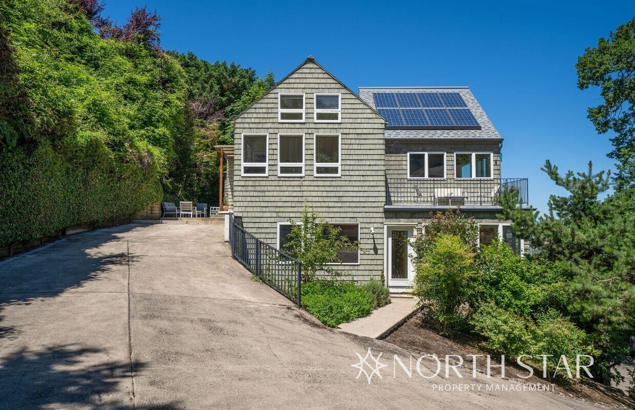 Foto principal - Stunning Views Close in NW Portland