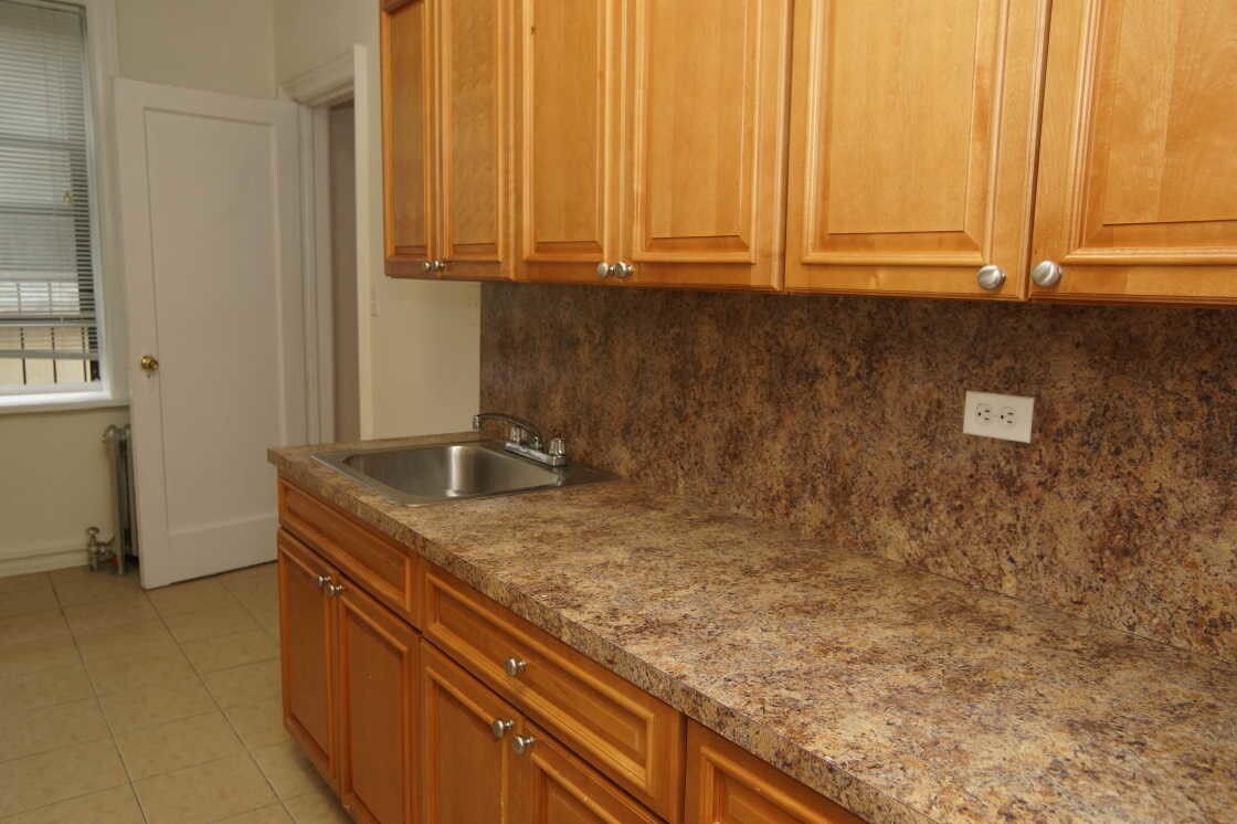 Foto principal - 960 E 12th St