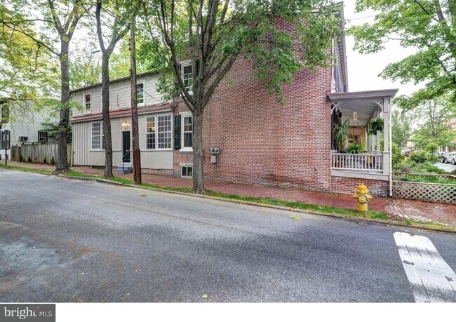 Foto del edificio - 247 w barnard st