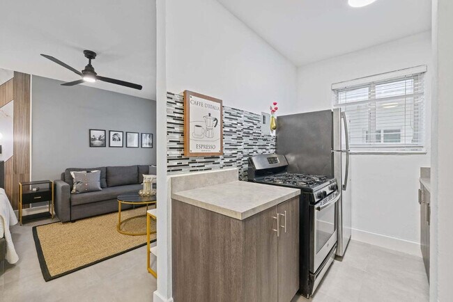 Foto del edificio - 7340 Harding Ave