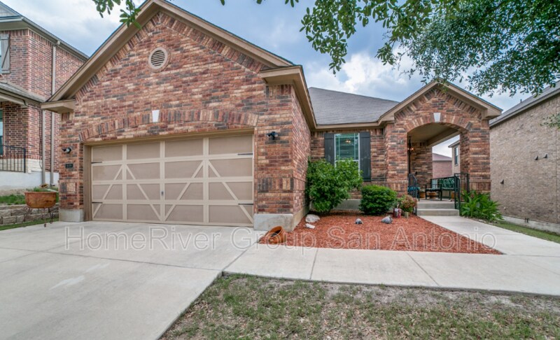 Foto principal - 21222 Cinch Run