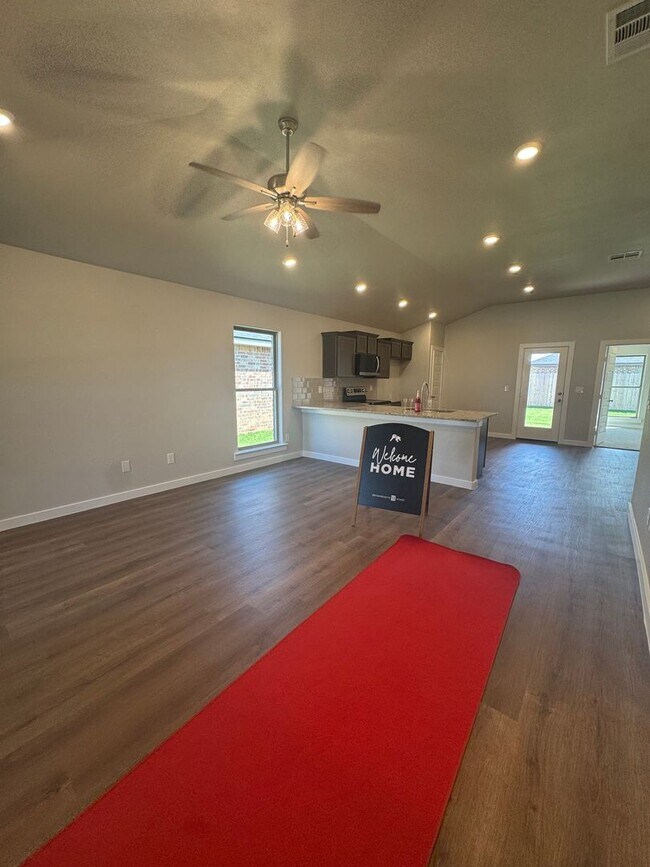 Foto del edificio - Welcome to Homestead!!!  LATEST PREMIER AR...