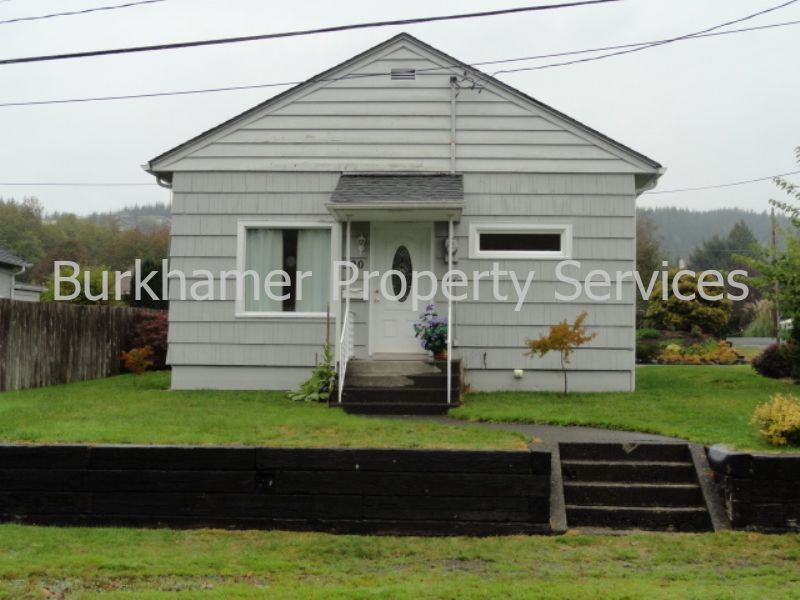 Primary Photo - 520 Kamilche Ave E