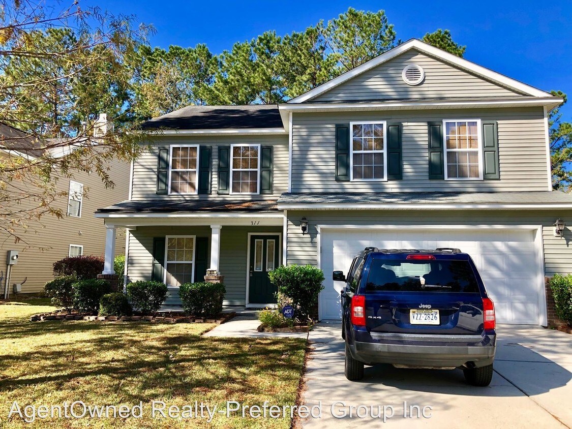 Primary Photo - 4 br, 3 bath House - 311 Breckingridge Dr