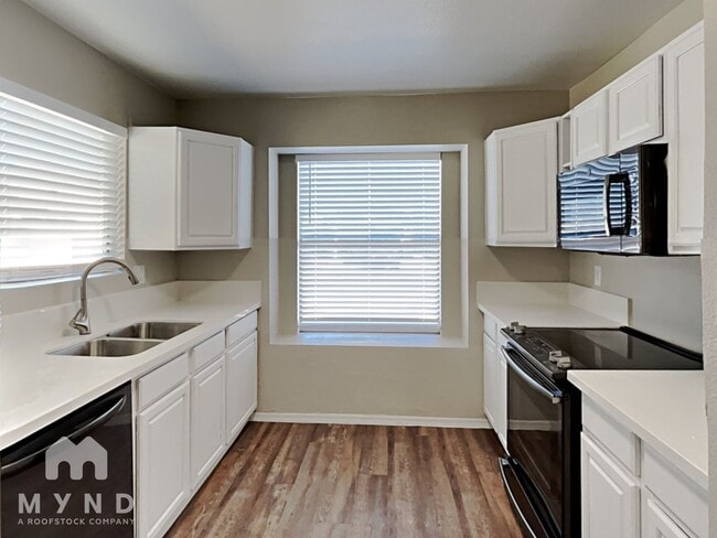 Foto del edificio - 19826 N 46th Dr