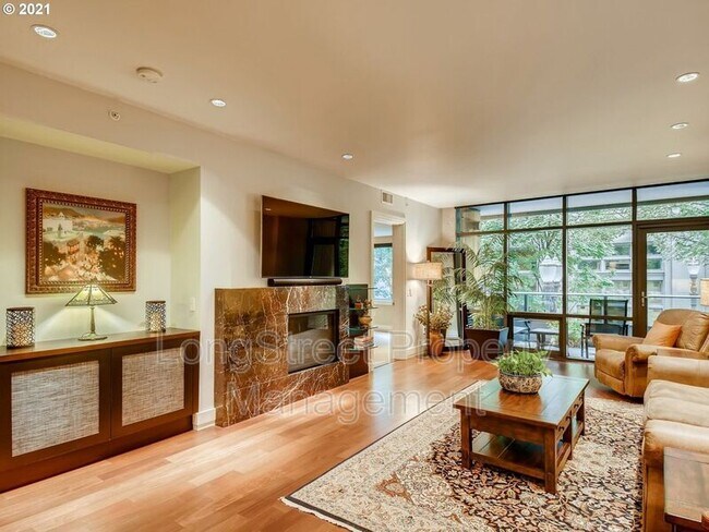 Foto del edificio - 311 NW 12th Ave