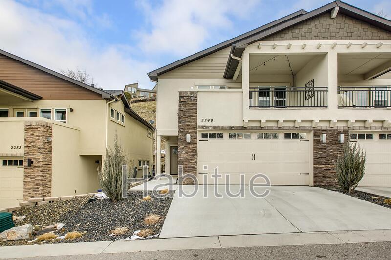 Primary Photo - 2248 W Hill Terrace Ln