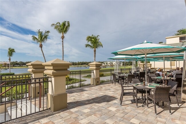Foto del edificio - 14510 Farrington Way