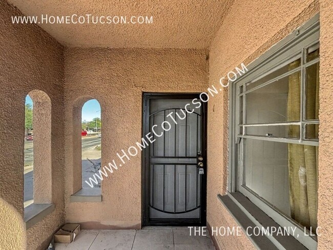 Photo - 540 E Speedway Blvd House