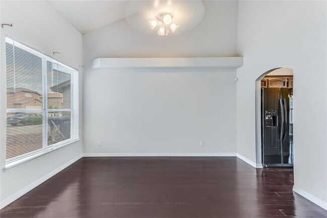 Building Photo - 14192 Patriot Point Dr