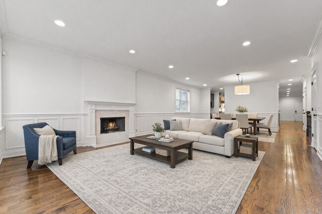 Foto del edificio - 3716 N Kenmore Ave