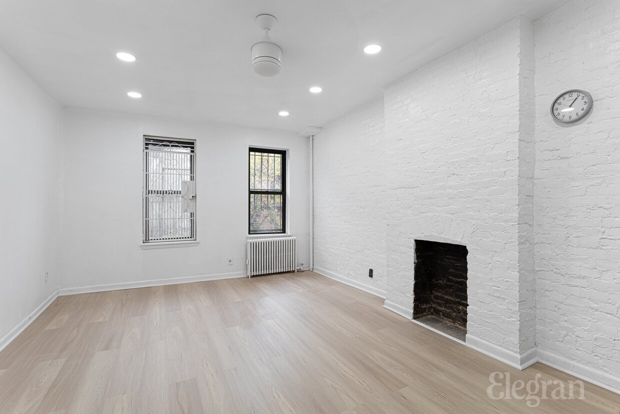 Primary Photo - 426 W 46th St