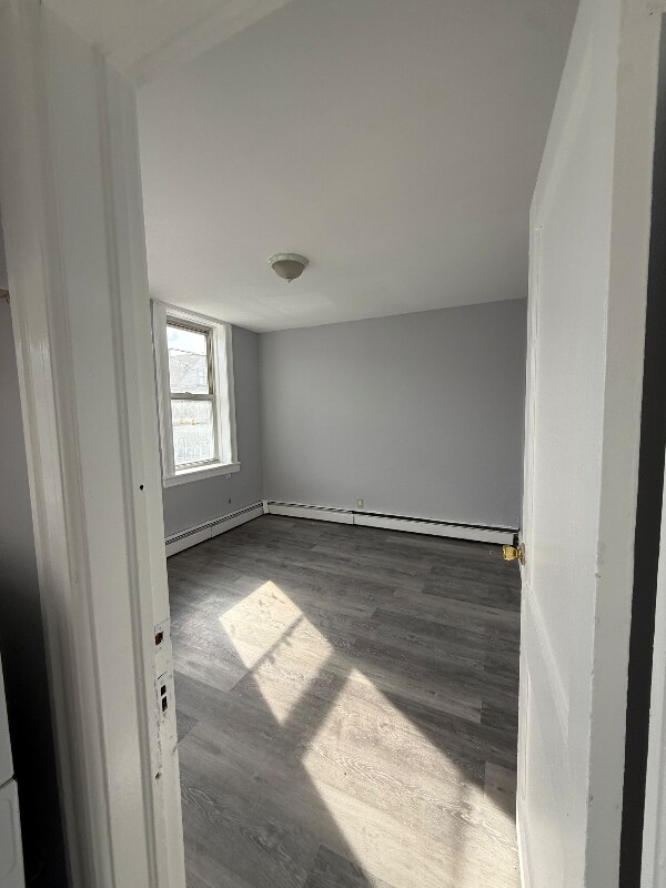 Foto del edificio - 190 Ackerman Ave