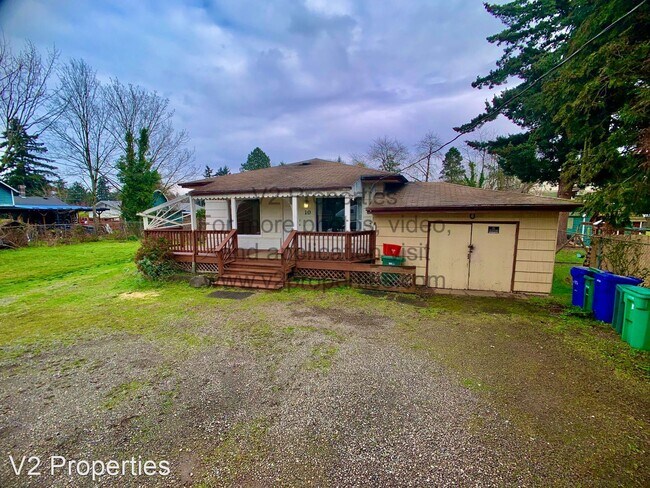 Building Photo - 3 br, 1.5 bath House - 10 SE 188th Ave