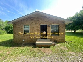Building Photo - 1807 Elizabeth Rd