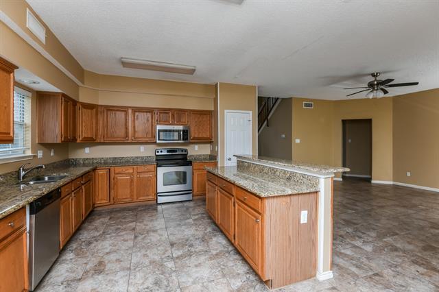 Foto del edificio - 2208 Havenwood Dr