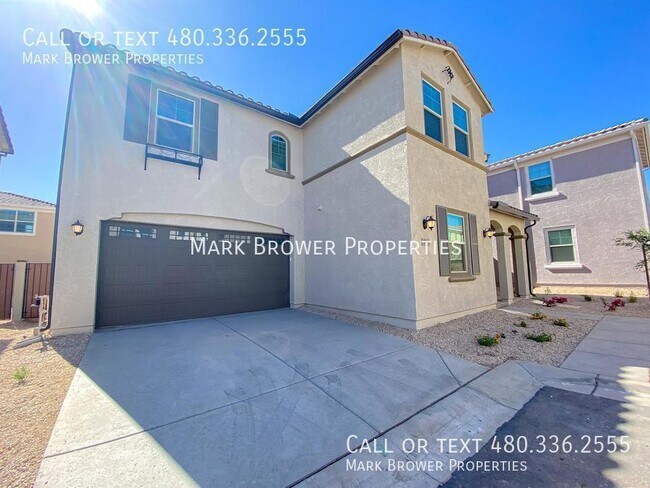 Building Photo - 9916 E Tiburon Ave