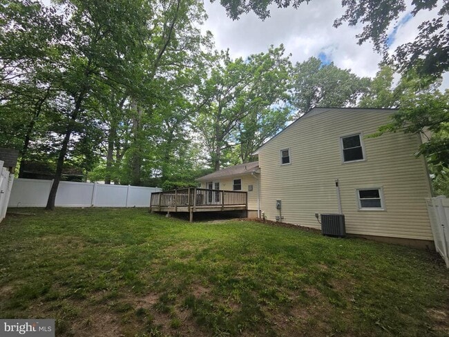 Building Photo - 104 Crutchfield Cir