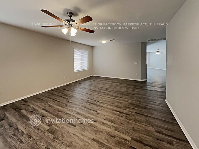 Foto del edificio - 1991 W Sunshine Butte Dr