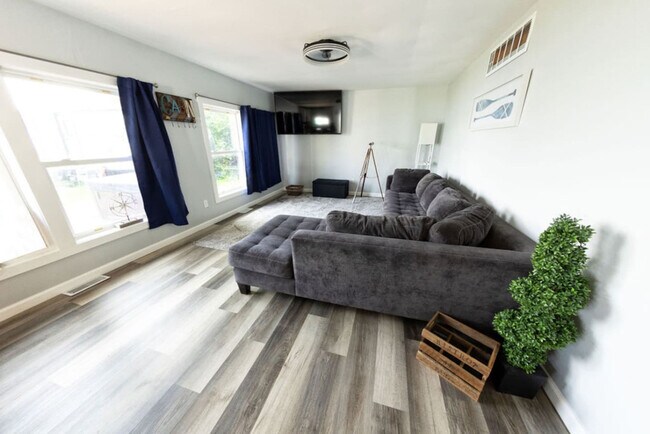 Foto del edificio - 39259 N Jackson Dr