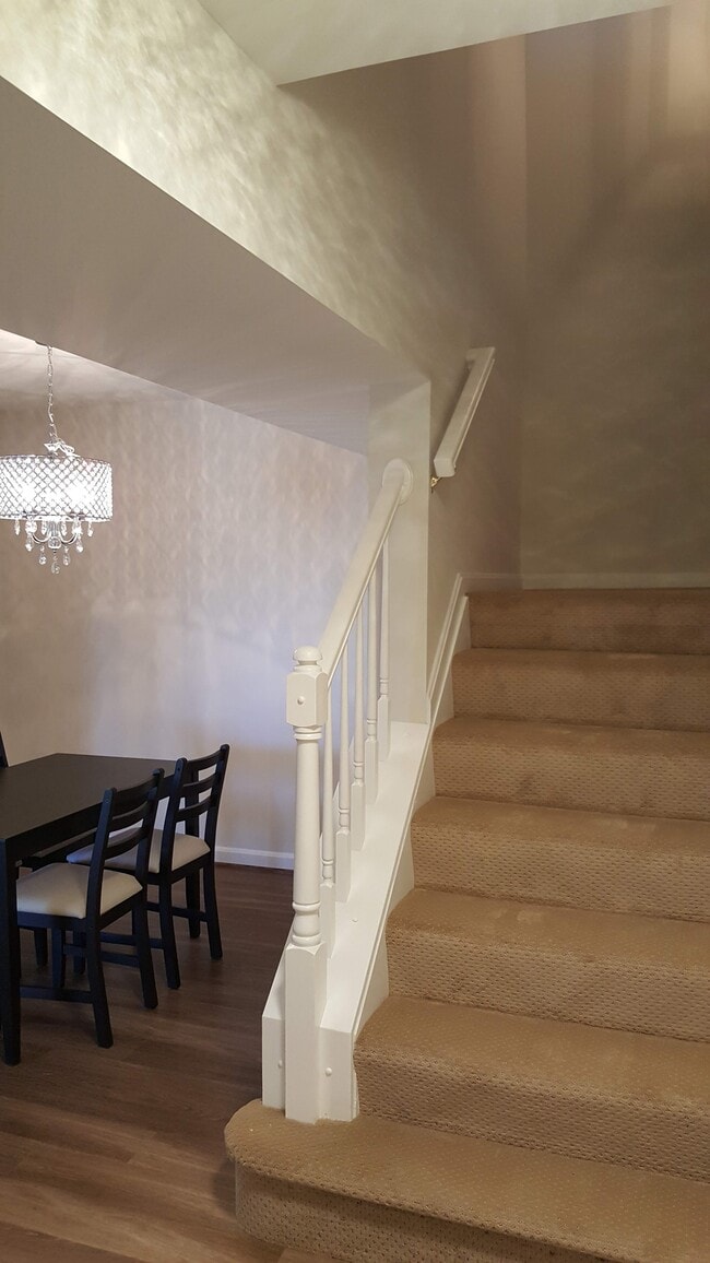 Building Photo - 15311 Diamond Cove Ter