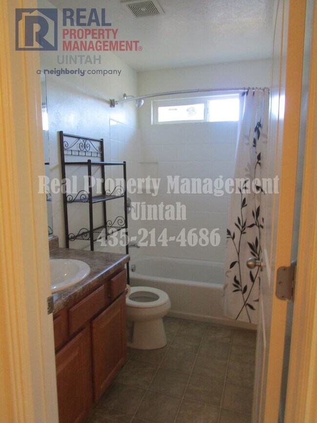 Foto del edificio - 393 E 600 S