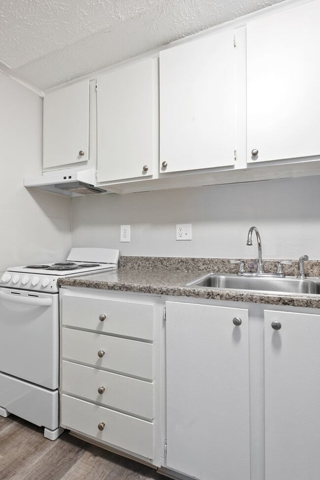 Interior Photo - Independence Village, Reynoldsburg, OH