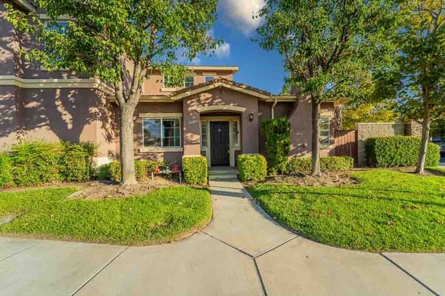 Building Photo - 39753 Princeton Way