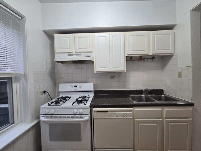 Foto del edificio - 4254 N Mozart St