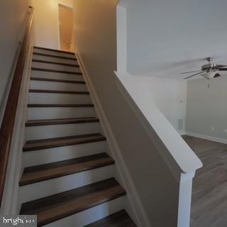 Building Photo - 46175 Kayak Ct