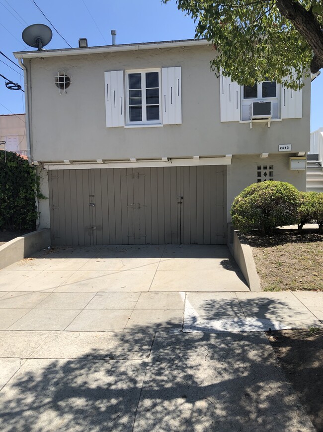 Building Photo - 2412 W Glendon Way