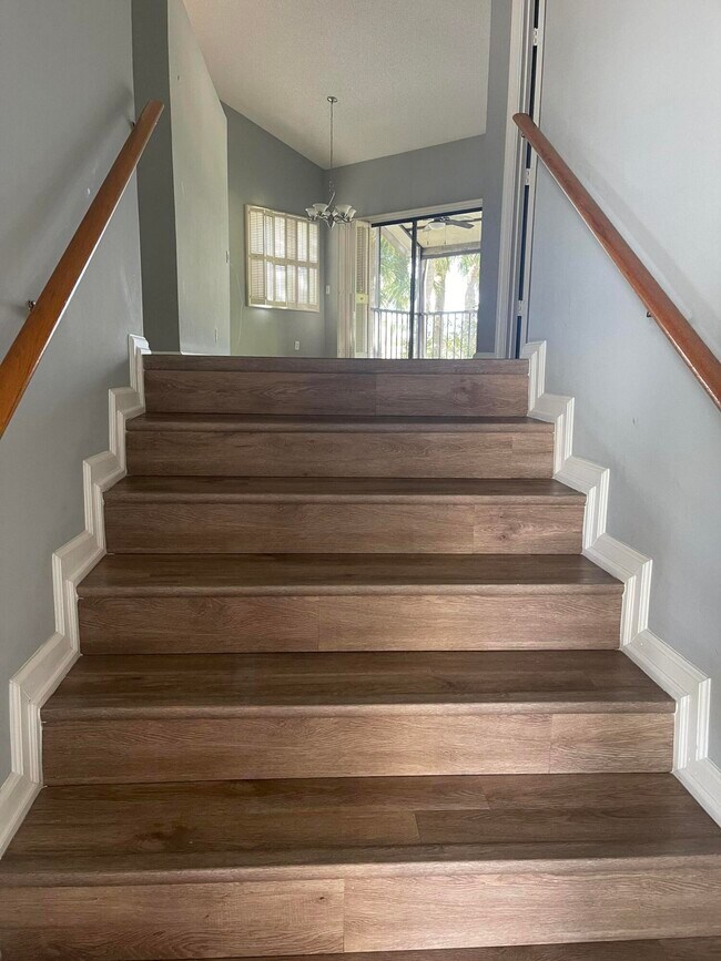 12725 Shoreline Dr Unit 6e, Wellington, FL 33414 Condo for Rent in