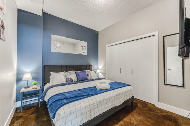 Photo du bâtiment - 135-113 13 Ave SW