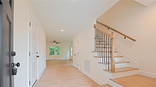 Foto del edificio - 1211 Brecken Court