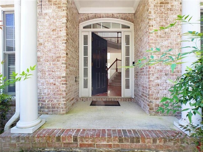 Foto del edificio - 5674 Coopers Glen Ct SW