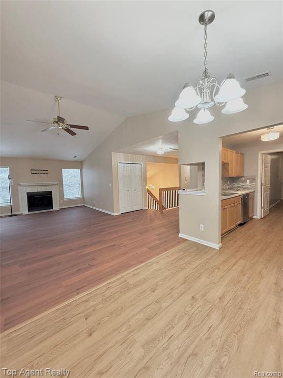 Foto del edificio - 44975 Marigold Dr