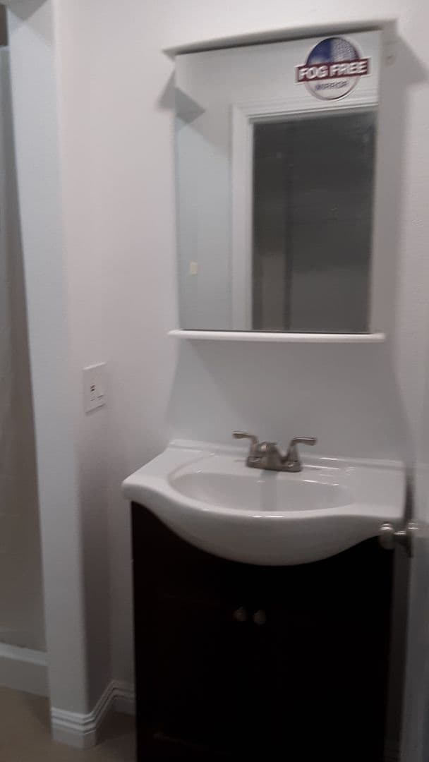 Foto del edificio - 6568 Oasis Ave